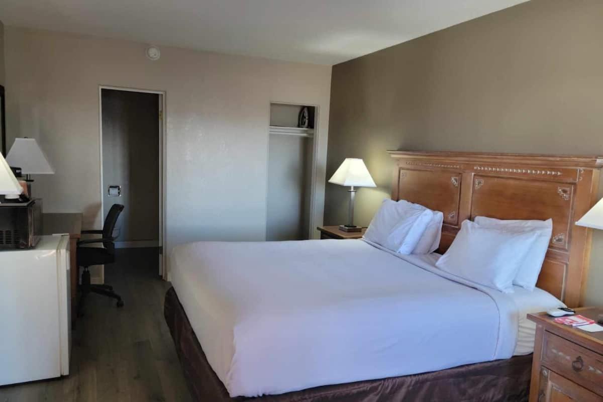 Econo Lodge Springerville Екстериор снимка